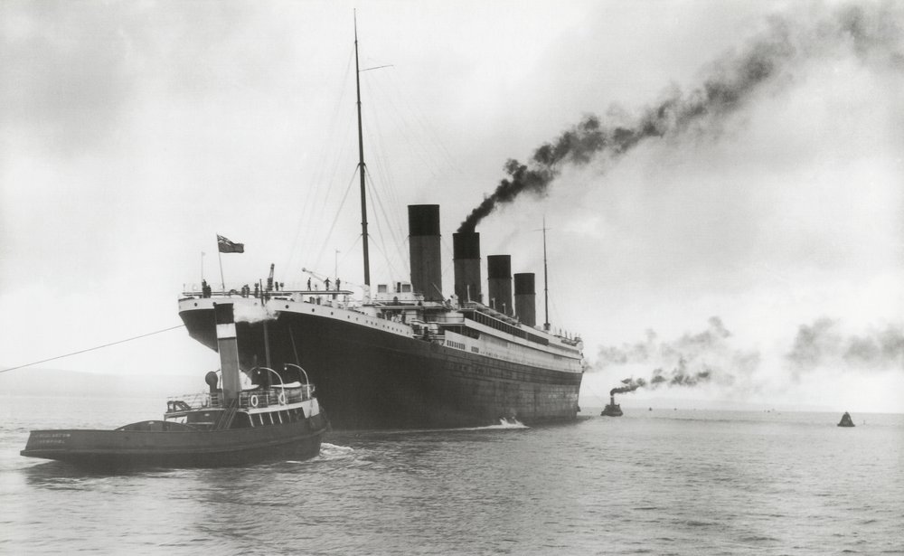 タイタニック号 石炭 Titanic メタルボディで幻の豪華客船が甦る！「タイタニック号をつくる